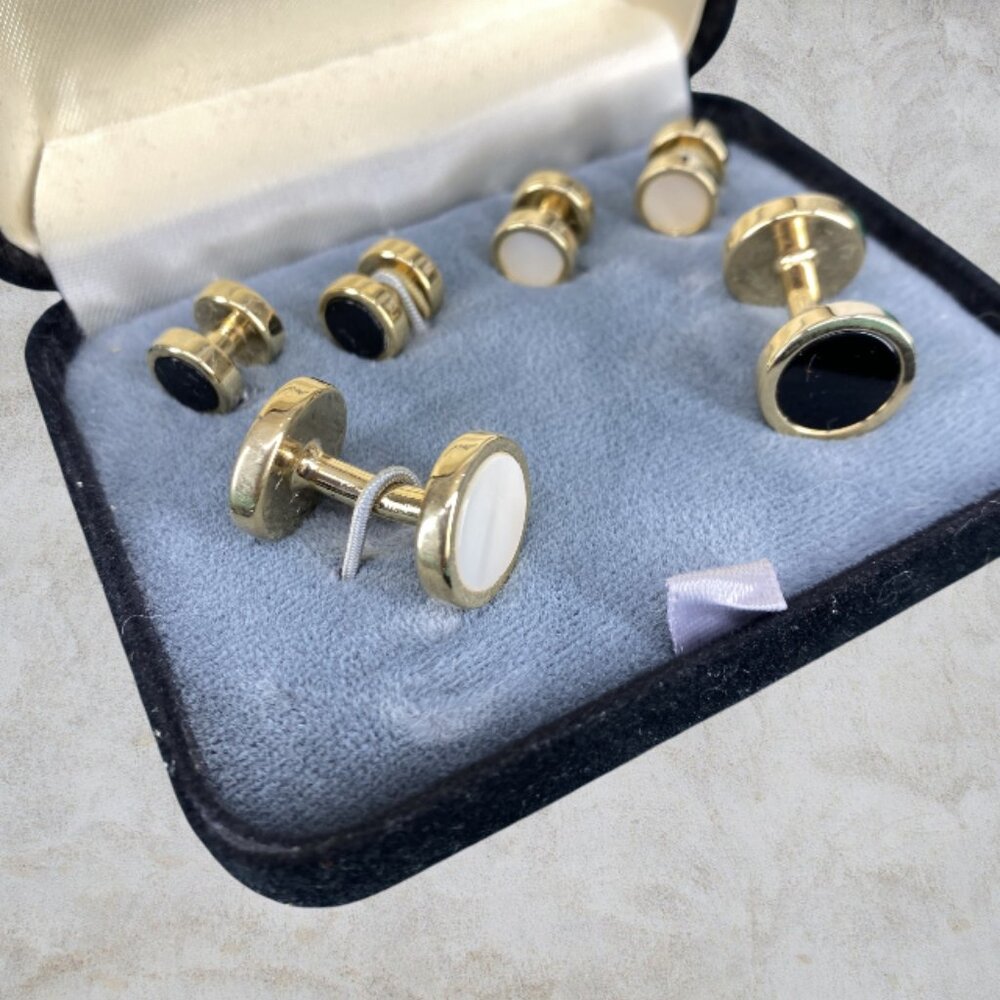 NEIMAN MARCUS -- Cuff Links & Tuxedo Studs, Gold … - image 5